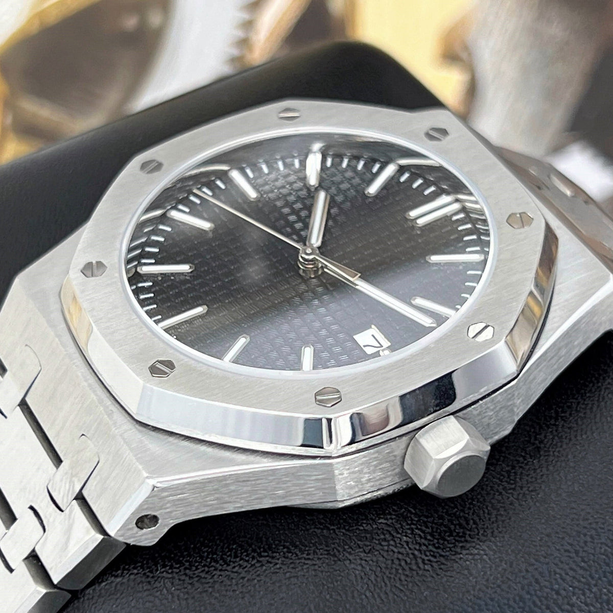 Seikoak Luxury Black | No Logo