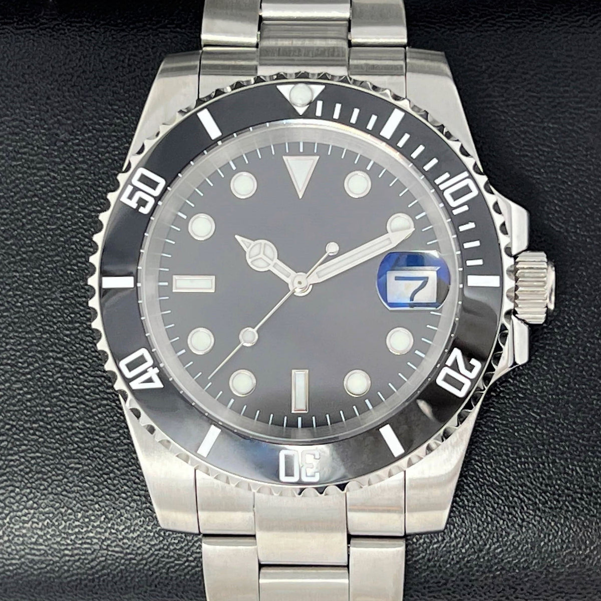 Luxury Black Sub No Logo